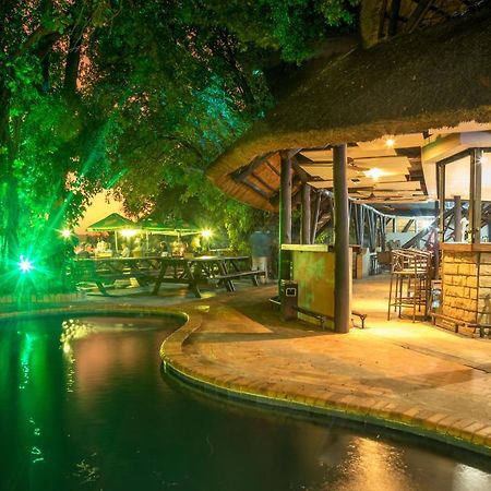 The Victoria Falls Waterfront Ливингстон Экстерьер фото
