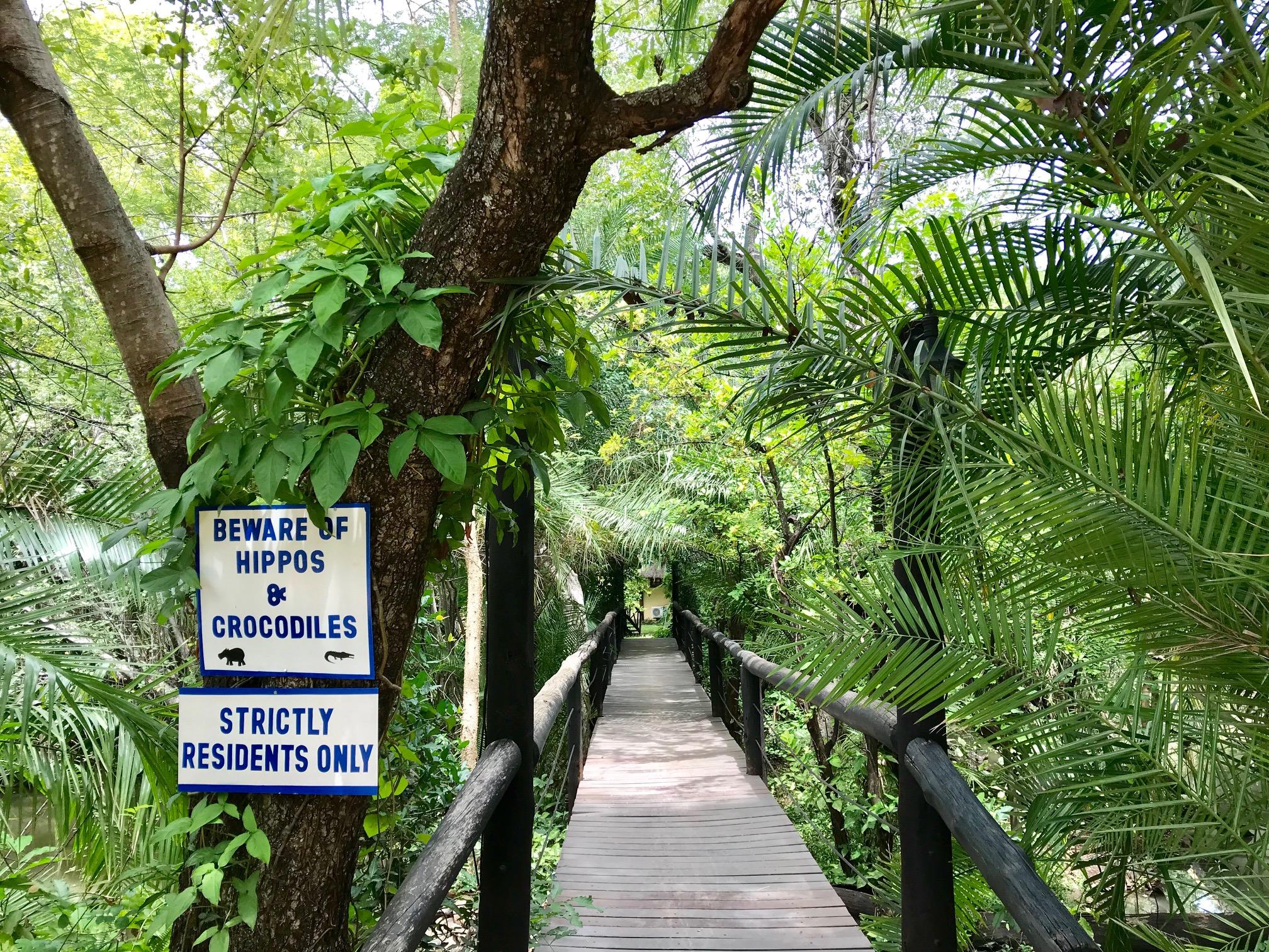 The Victoria Falls Waterfront Ливингстон Экстерьер фото