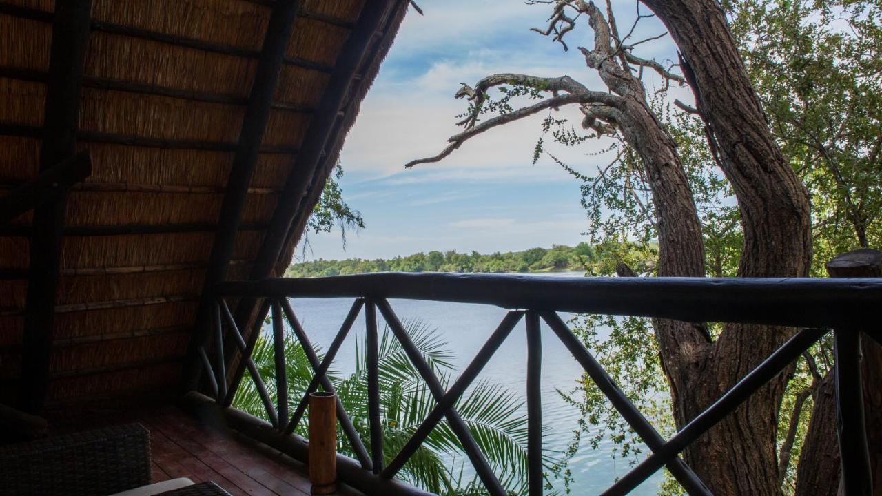 The Victoria Falls Waterfront Ливингстон Экстерьер фото