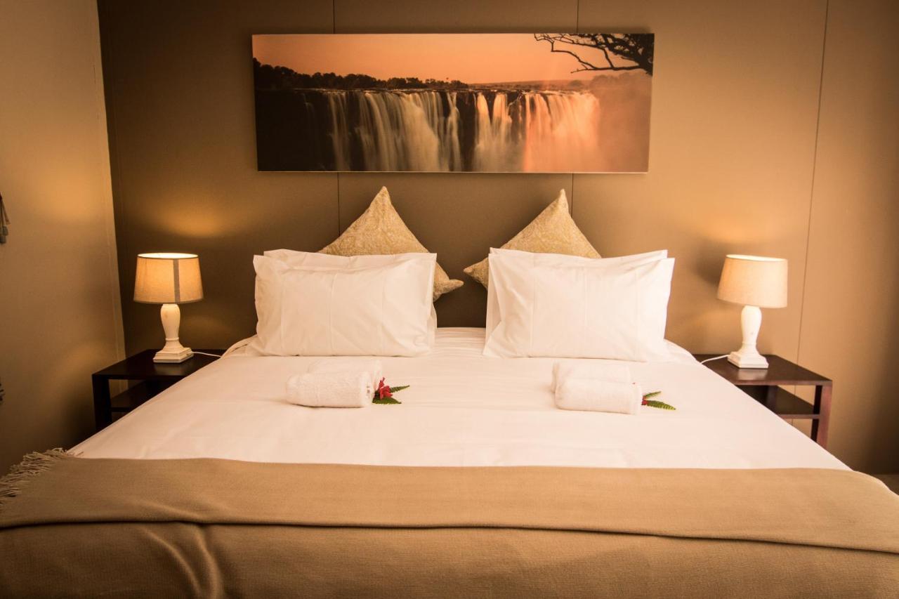 The Victoria Falls Waterfront Ливингстон Экстерьер фото